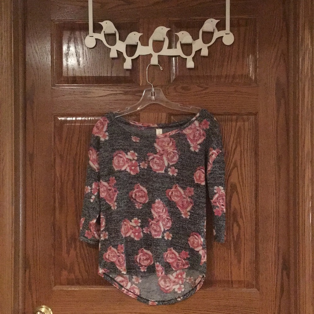 No Boundaries 3/4 Sleeve Sweater